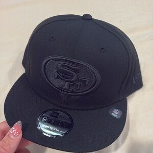 NFL San Francisco 49ers (Niners) Black Snapback Cap